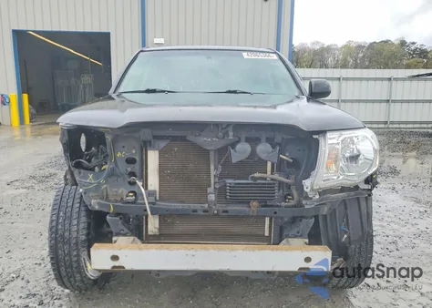 2010 Toyota Tacoma V6 z USA, uszkodzony, nr VIN 3TMMU4FN5AM017715